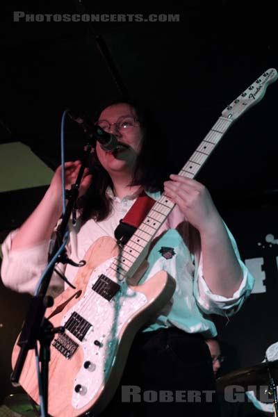 LUCY DACUS - 2018-04-27 - PARIS - Espace B - Lucy Dacus